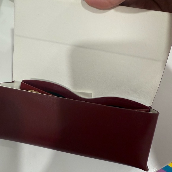 Gucci Deep Red Leather Accessory Case - Picture 3 of 9